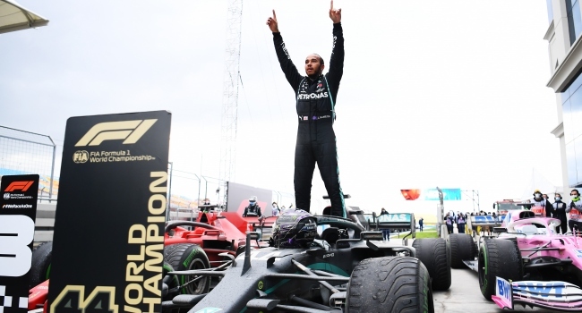 Lewis Hamilton İstanbul’da ikinci kez galip geldi