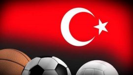 Spor camiası 30 Ağustos Zafer Bayramı'nı kutladı
