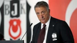 Beşiktaş Başkanı Çebi, Galatasaray'ı Dolmabahçe'ye davet etti