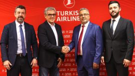 Türk Hava Yolları Kadın Voleybol Takımı'nda Ze Roberto dönemi